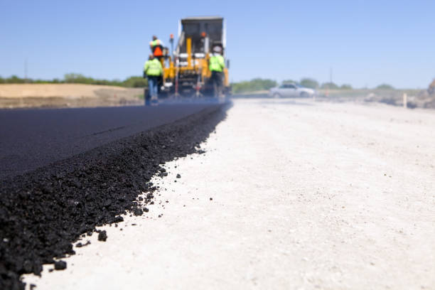 Best Professional Driveway Pavers  in Colwich, KS